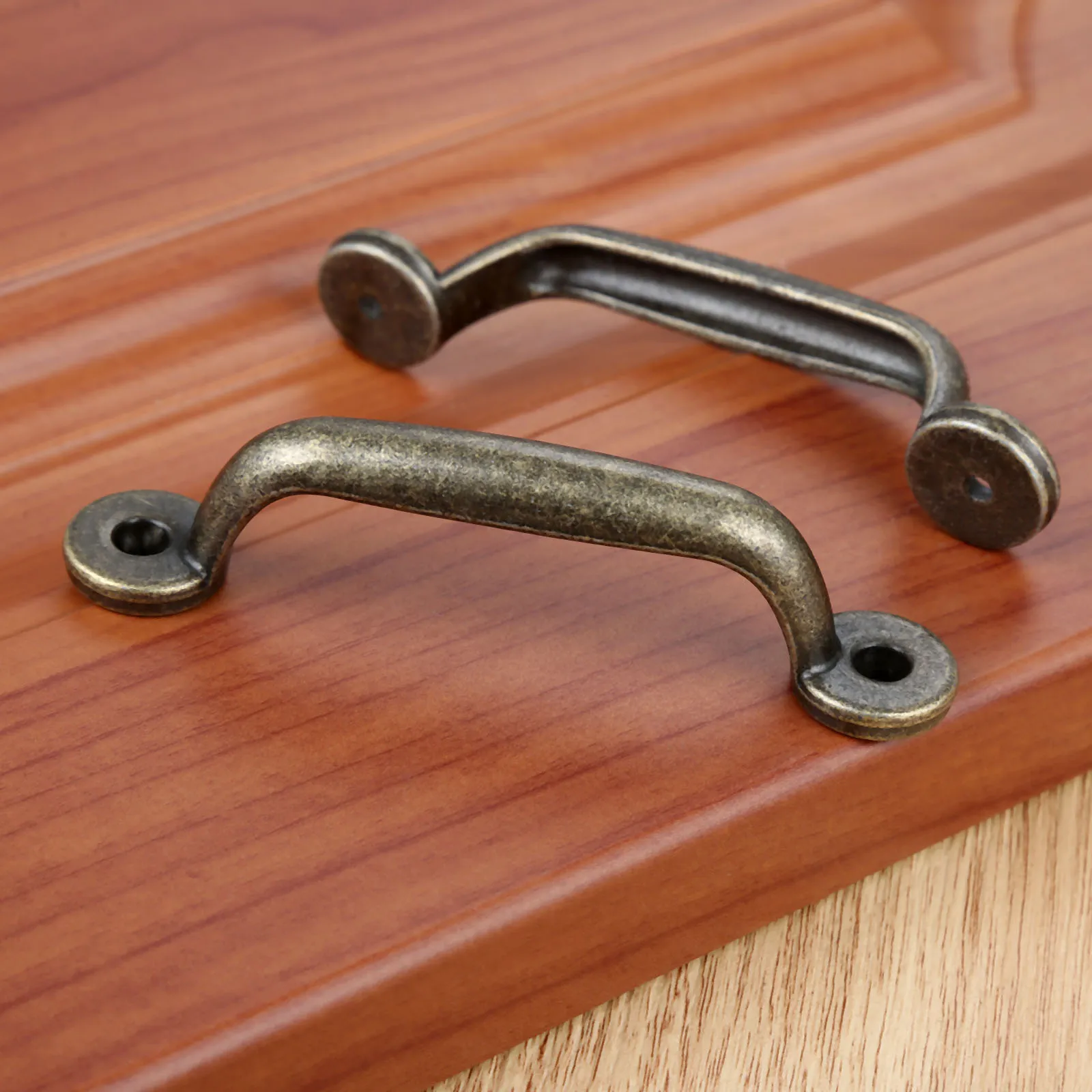 4Pcs Antique Pull Handles for Drawer Cabinet Door Wooden Chest Box Metal Drawer Pulls Handles Wardrobe Pulls Knob 90*17mm +Screw