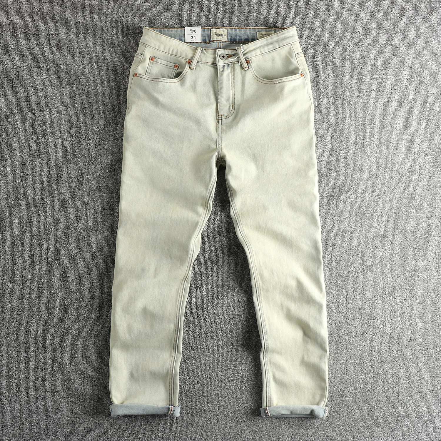 

Heavy washing and old light-colored jeans for men's slim feet comfortable and soft youth trousers