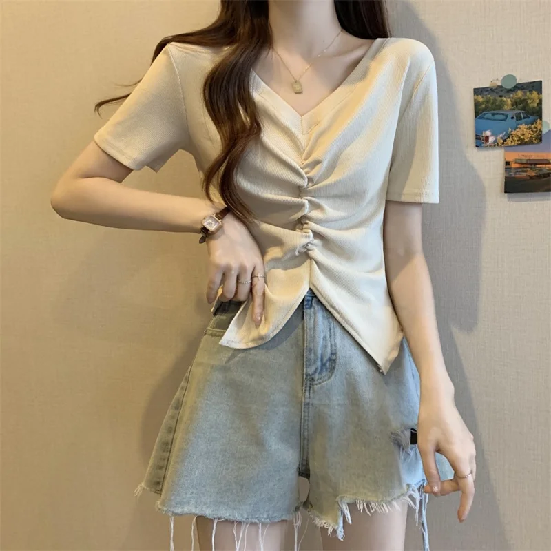 Large Irregular Short Sleeved T-shirt For Women's Summer Slimming And Belly Covering Design With Pleated And Split V-neck Top