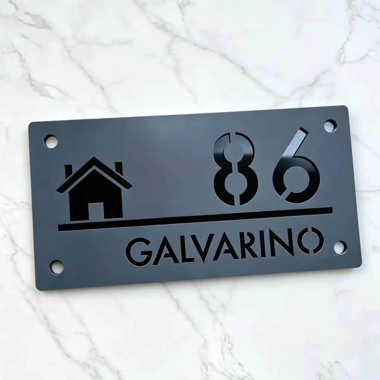 

Custom 3D acrylic door sign, personalized street address plaque with a house icon, great for decorating villa or apartment walls