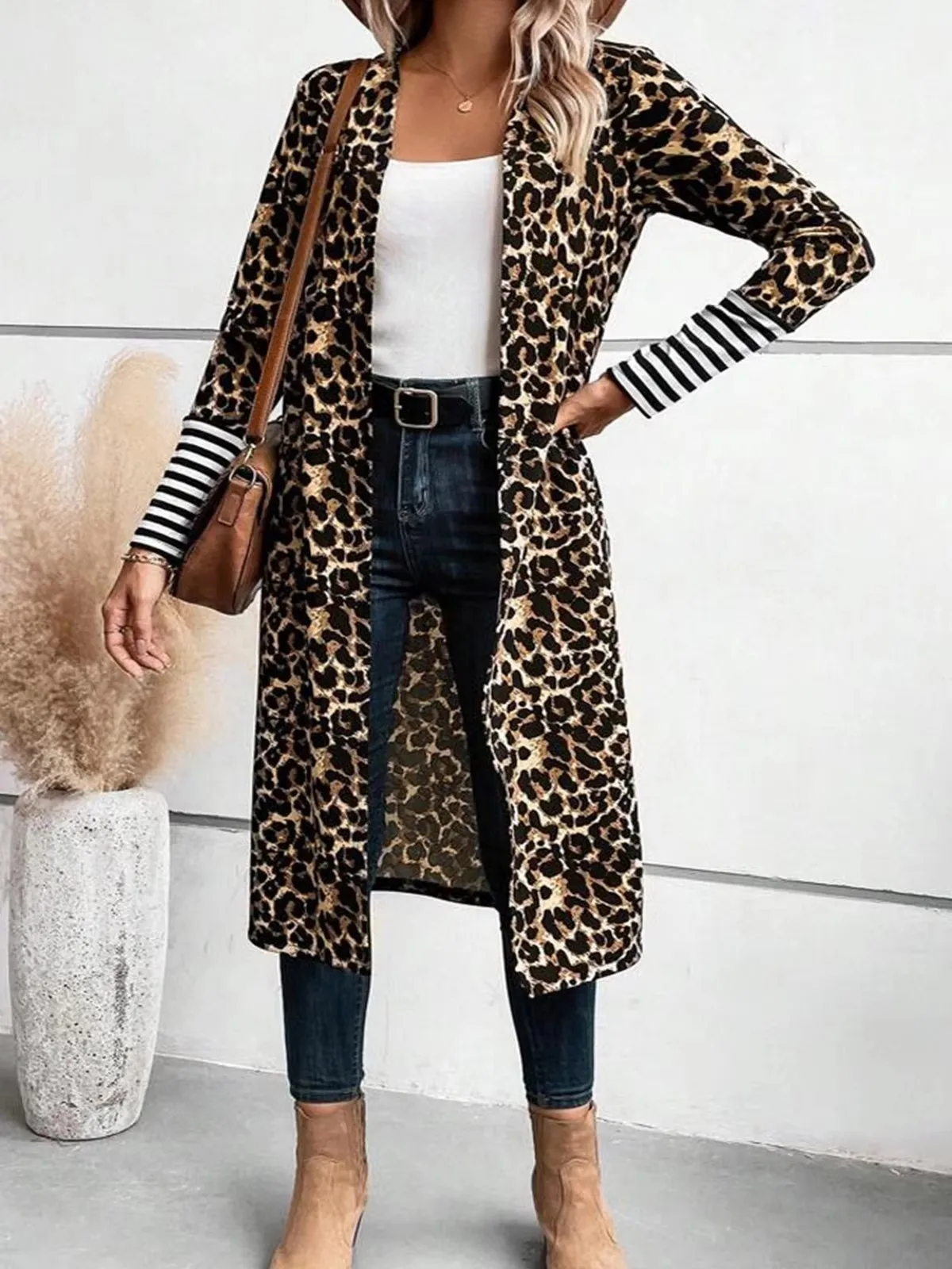 Large size women's leopard print striped long sleeved cardigan for autumn and winter