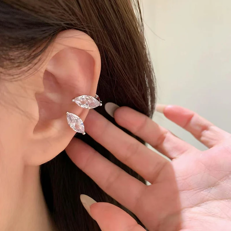 Sparkling Zircon Ear Bone Clip For Women Without Piercing Tassel Ear Cuff Clip Earrings Wedding Jewelry