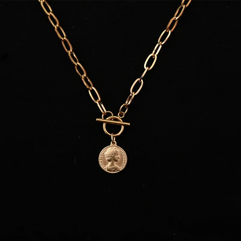 Vintage Carved Coin Necklace For Women Stainless Steel Gold Color Elizabet Coin Penny Pendant Necklace Long Choker Jewelry