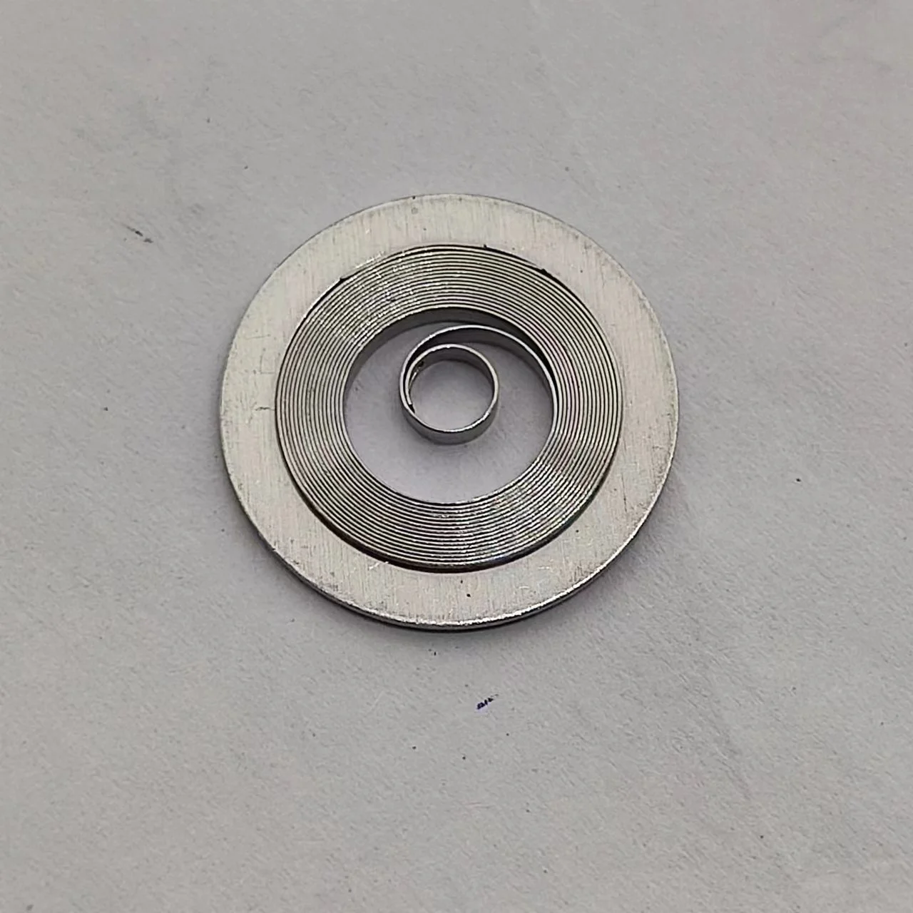 อะไหล่ซ่อมนาฬิกากลไกสำหรับ3600เคลื่อนที่นาฬิกากลไกอุปกรณ์เสริมกลไกนาฬิกาพอดีกับการเคลื่อนไหวของ3601 6497-1