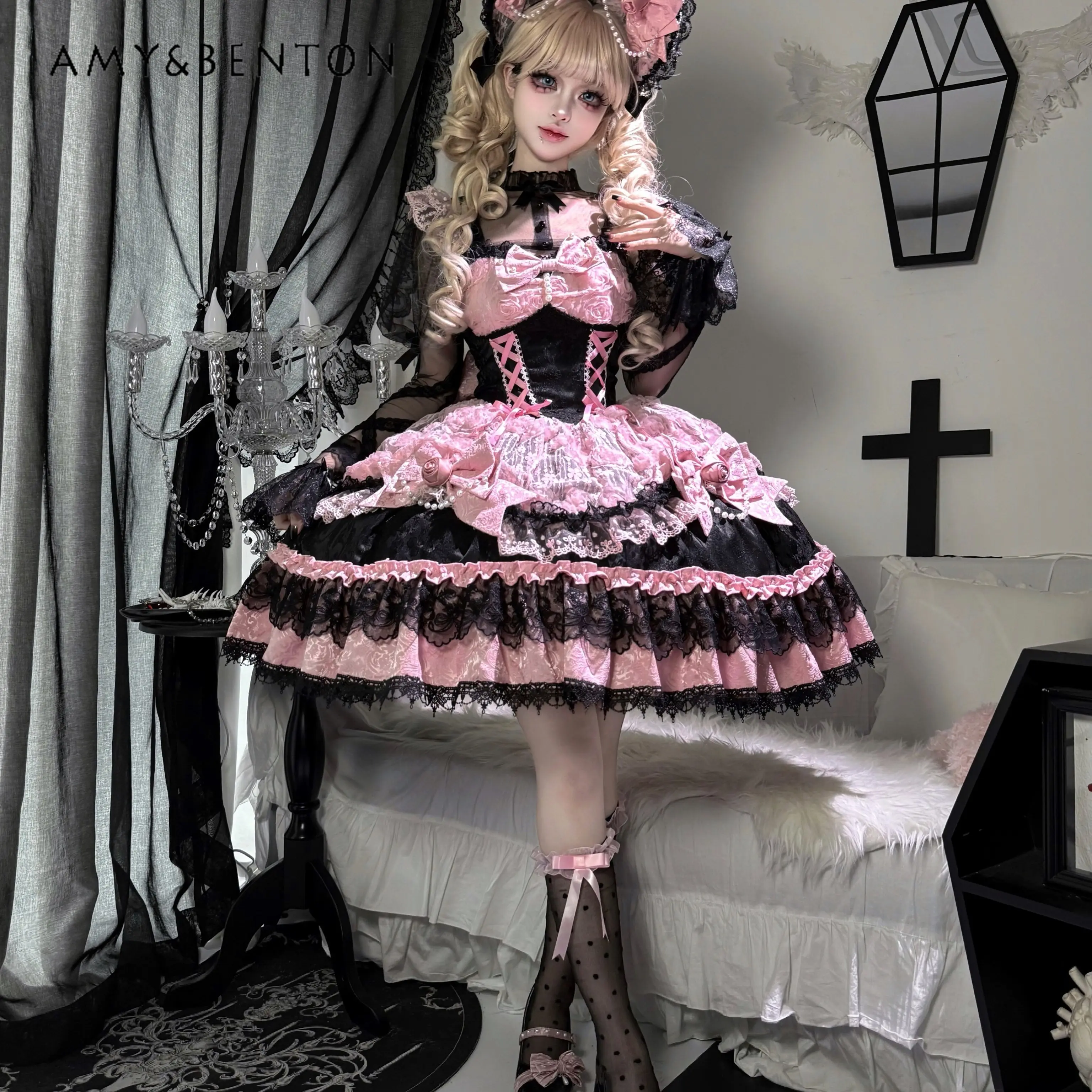 

Summer Gothic Banquet Women's Black Red Pink Lolita Slim High Waist Strap Dress with Bow Hat 3-Piece Outfit Set for Party Wear
