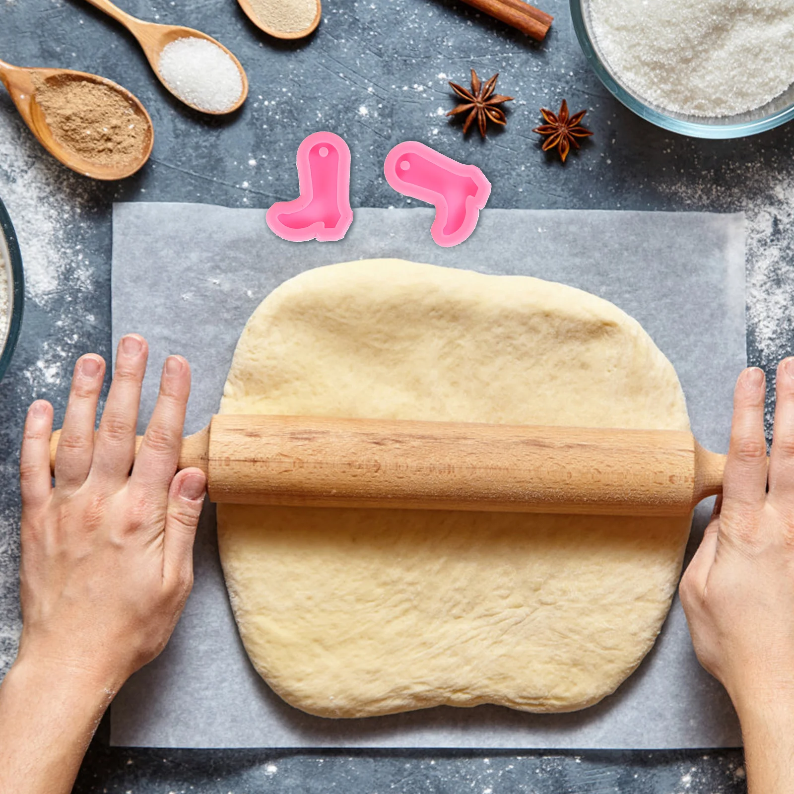 

2Pcs High Heel Keychain Silicone Molds DIY Casting Mold for Resin Bag Pendant Phone Pendant Fondant Cake Decor Baking Tools