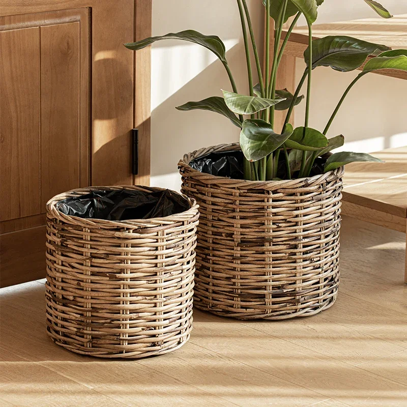 

Elegant Living Room Flower Pots on H-Woven Sts Made from Natural Materials Strong Durable for Indoor Outdoor Gardening