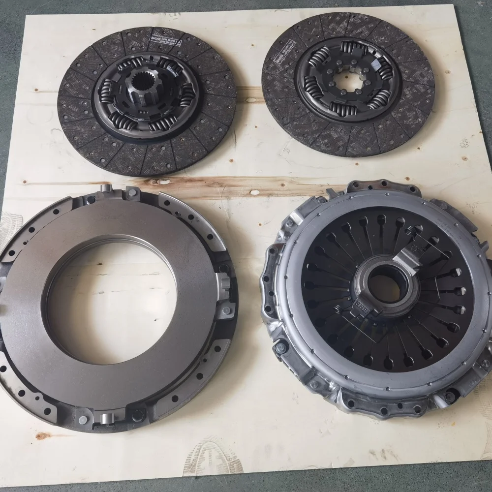 

Новое состояние, универсальная установка сцепления, автозапчасти для грузовика, комплект сцепления двигателя, крышка диска