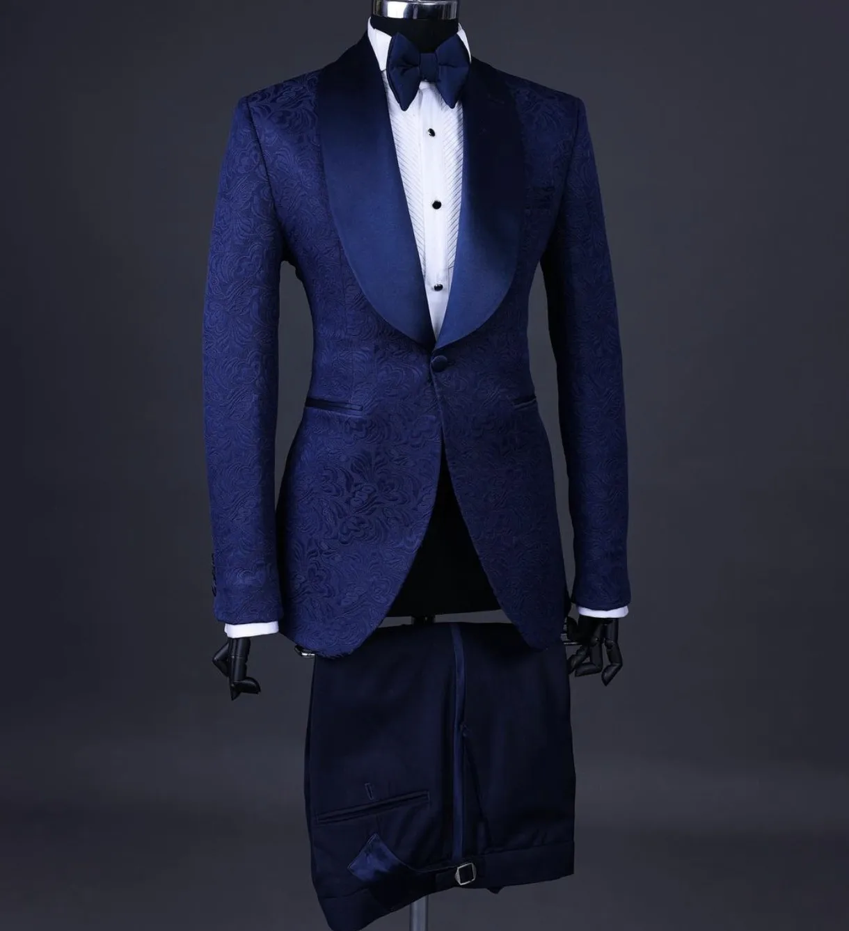 Smoking da sposa blu Dobby abiti da sposo abiti da uomo Slim Fit scialle bavero Prom BestMan Groomsmen giacca Blazer pantaloni