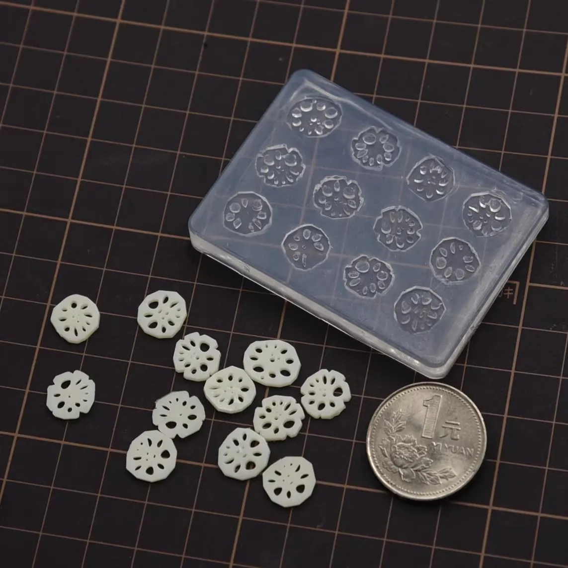 مصغرة جذور اللوتس شرائح قالب من السيليكون الفخار السيراميك الطين بيت الدمية الخضروات الصيام قوالب DIY #2