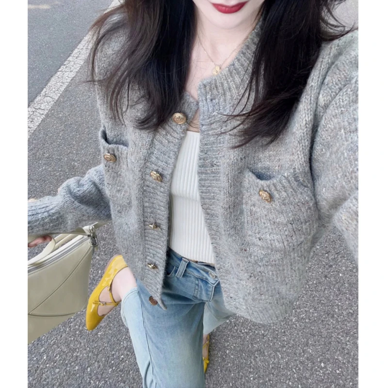

Autumn Elegant Grey Knitted Short Coat Fashion Warm Long Sleeve Women Cardigan Casual O-neck Knitwear Korean Style Sweater