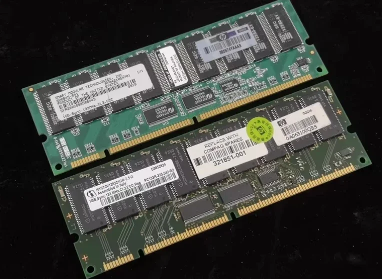 Для карты памяти SDRAM PC133 1G, двухсторонний стек Для карты памяти SDRAM PC133 1G, двухсторонний стек