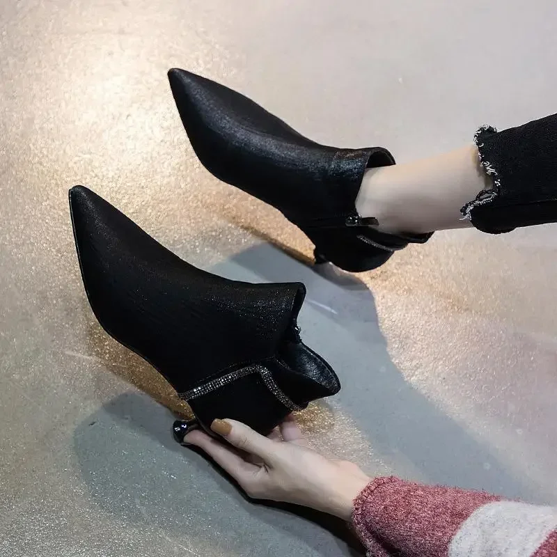 Booties New In Woman Short Shoes Elegant With Low Heels Autumn Ankle Boots for Women On Offer Spring 2024 Boot Trend Hot Y2k Pu