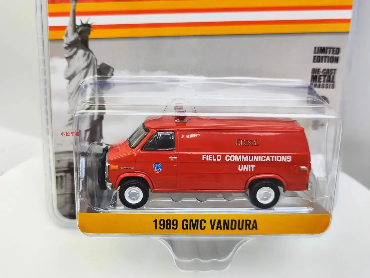 1:64 1989 GMC Vandura-FDNY Пожарная машина Нью-Йорка города, литая под давлением модель автомобиля из металлического сплава, игрушки для коллекции подарков