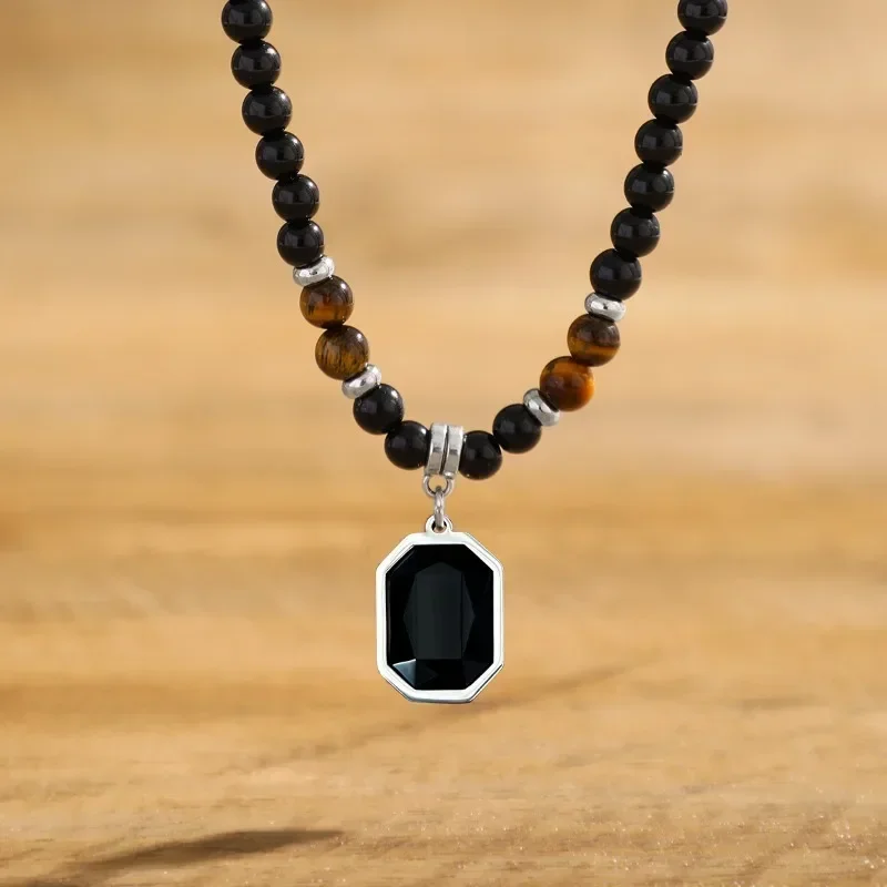 Vintage Black Beads with Square Pendant Necklace for Men Trendy Accessories on The Neck Collar 2023 Fashion Jewelry Male Gifts