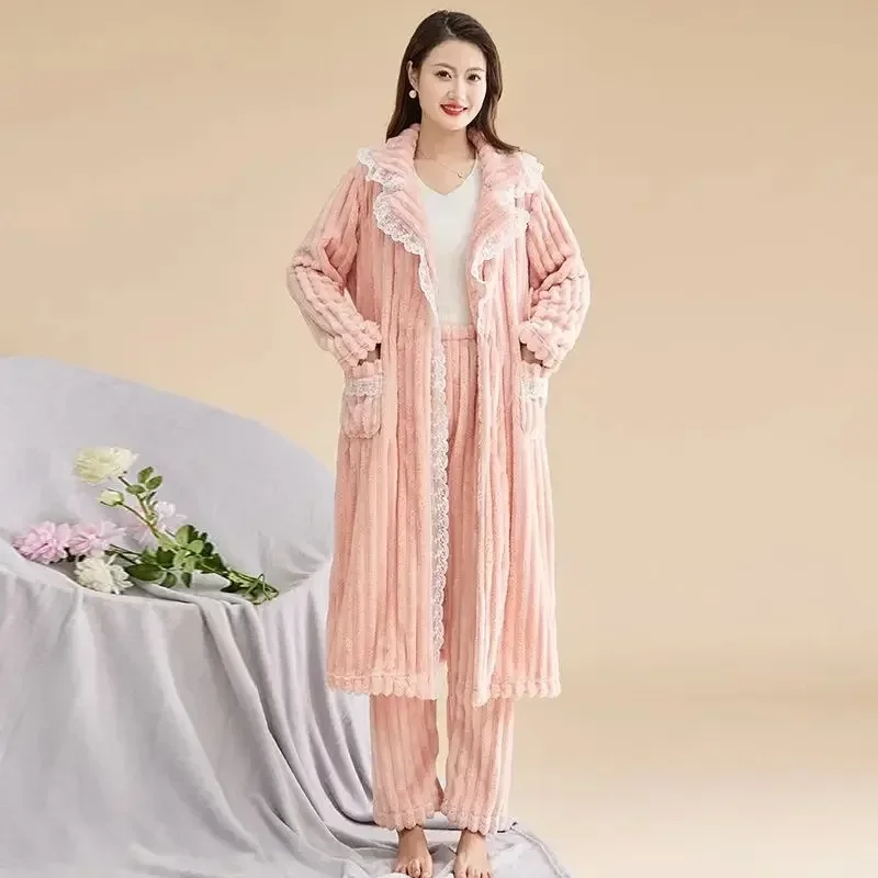 Ms. Night Gown Bathrobe Long Sleeve Coral Fleece Thickening for Warmth Can Worn Outside Loungewear Set Fine Fleece Autumn Winter