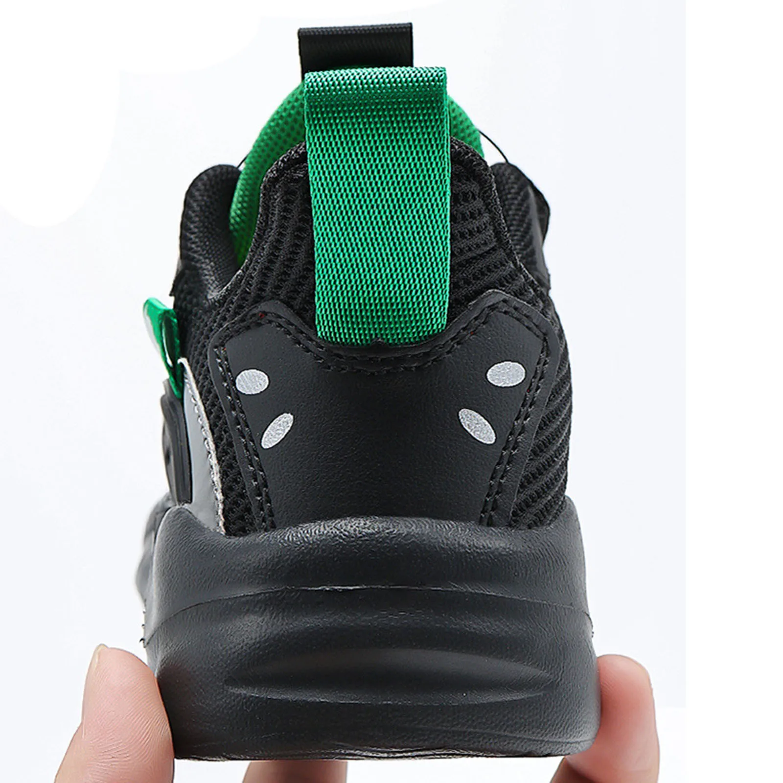 2024 New Summer Rotating Button Boys 8-12 years old Mesh Breathable Beach Shoes 10 to 14 years old Children\'s casual Sneakers