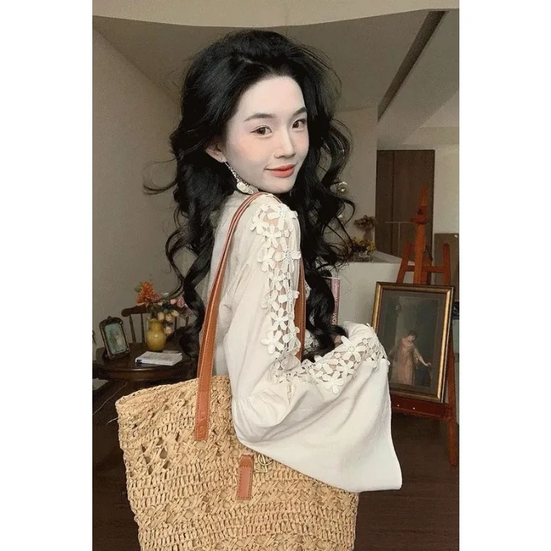 

2025 New Pre-Fall New Design 2025 Cutwork Lace Long Sleeve Shirt French Lace Top