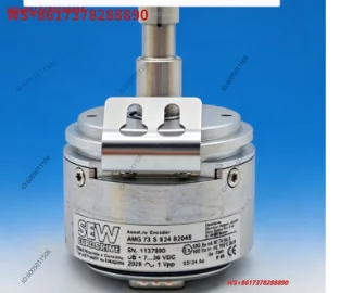 Original New Baumer 73 S S24 S2048 AMG73SS24S2048 Eurodrive Absolute Encoder AS7Y AV7Y Part No 13630784