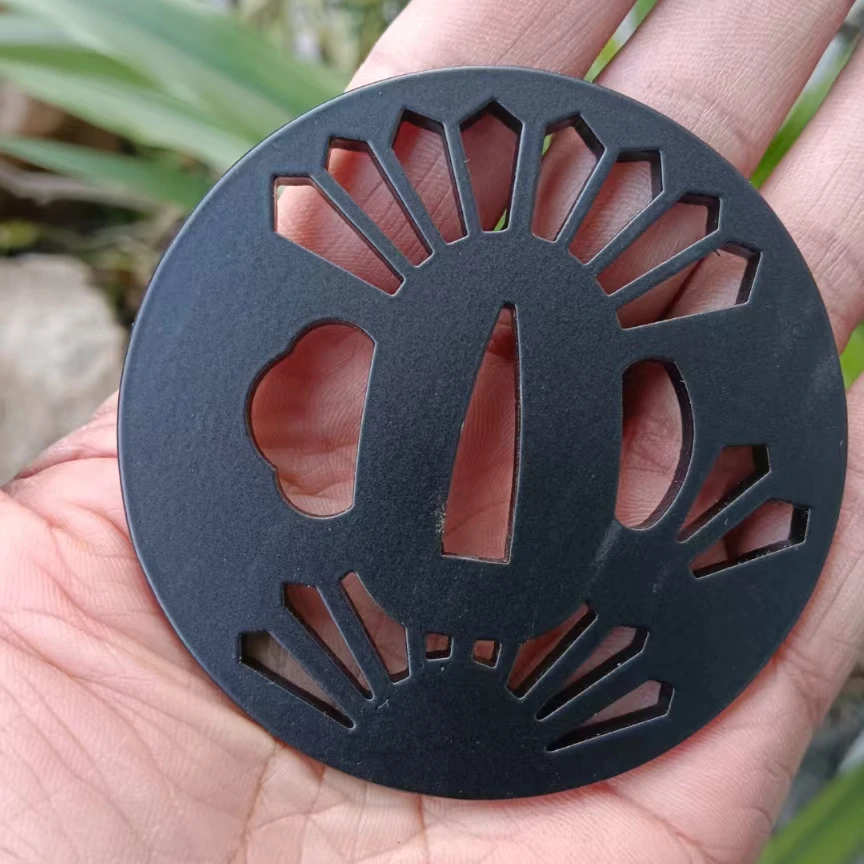 

Сильное украшение дома, железный меч, часть лезвия, защита Tsuba, круглая для японской катана, сабля с краями