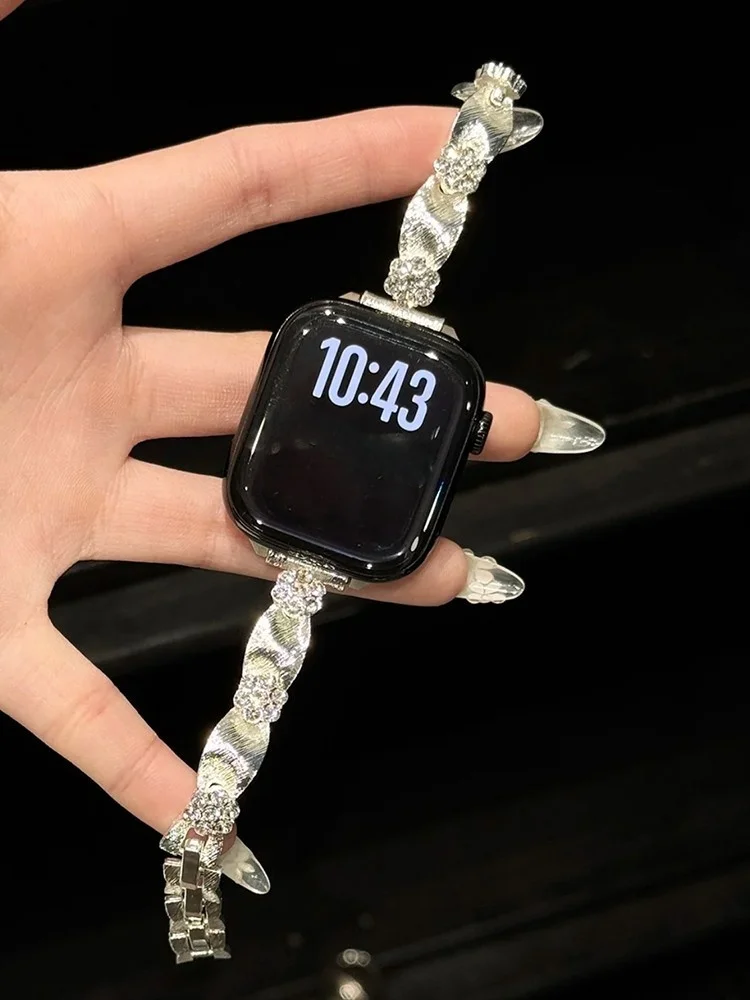 

Sparkling Diamond Flower Metal Compatible iWatch Strap 38mm 40mm 41mm 42mm 44mm 45mm 49mm Fashion Strap