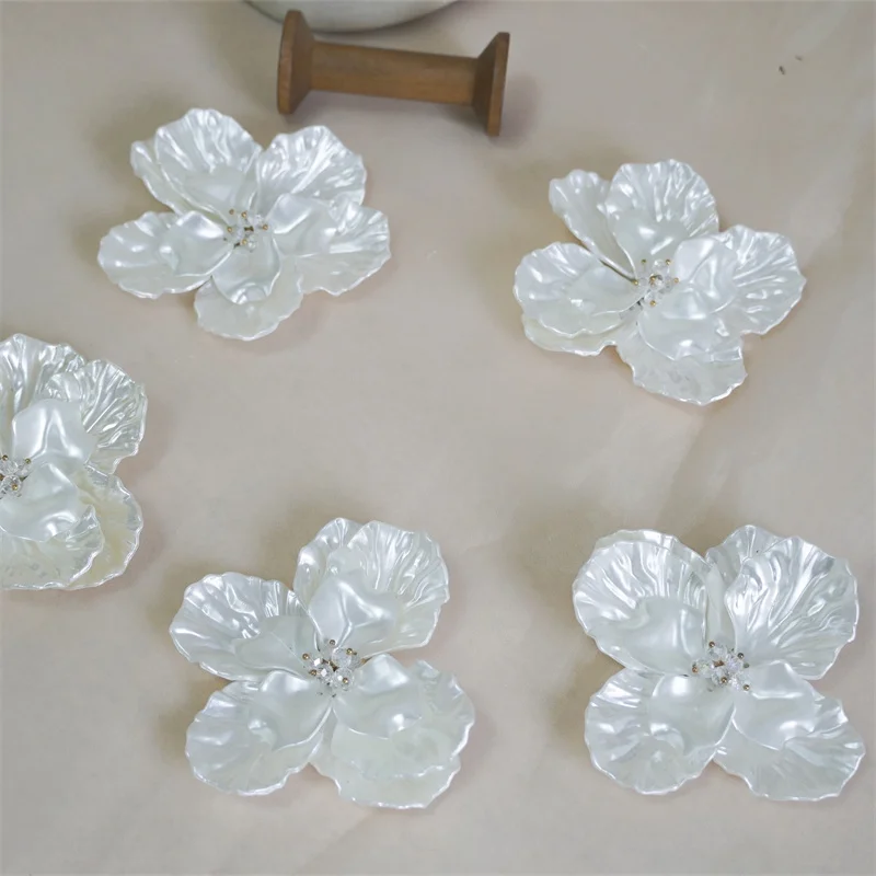 5 pcs Resin 3D Pistil Flower Bead Patch Appliques for DIY Wedding Dress Blouse Decor Gowns Bridal Accessories