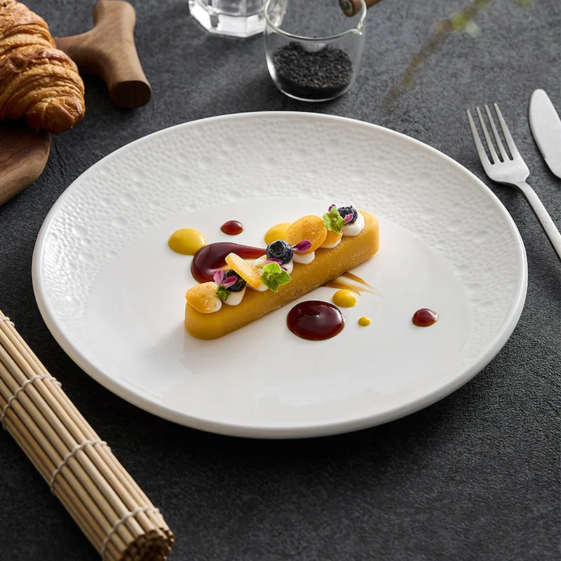 

Западная кухня, посуда, домашняя керамическая посуда, тарелки для стейка, роскошные круглые белые тарелки для торта, десертные тарелки, современная посуда для отеля