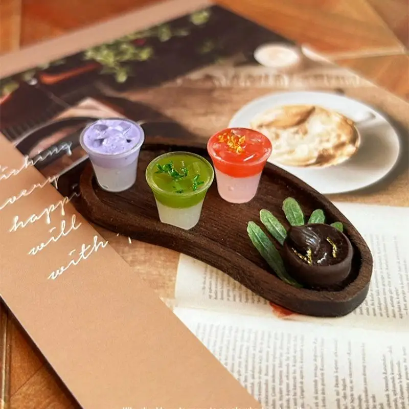 Table à Dessert Miniature, modèle d'exposition de boissons, maison de poupée, Mini série d'eau de noix de coco, boissons aromatisées, accessoires pour maison de poupée, 2 pièces