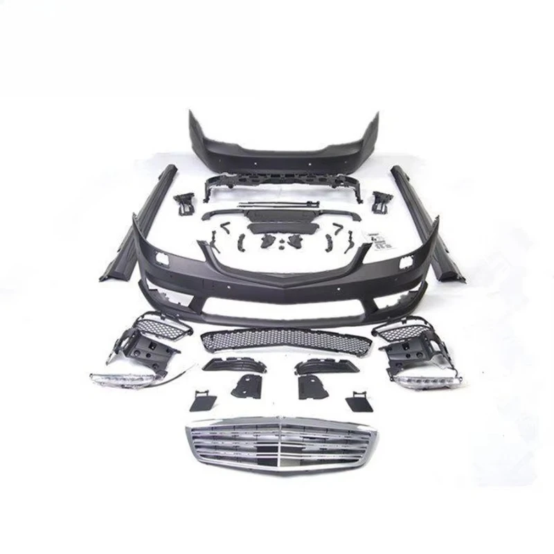 

S Class W221 S63 S65 Body Kit with Front Bumper Grille Rear Bumper for W221 S500 S350 S55 to S63 S65 PP Material 09y~