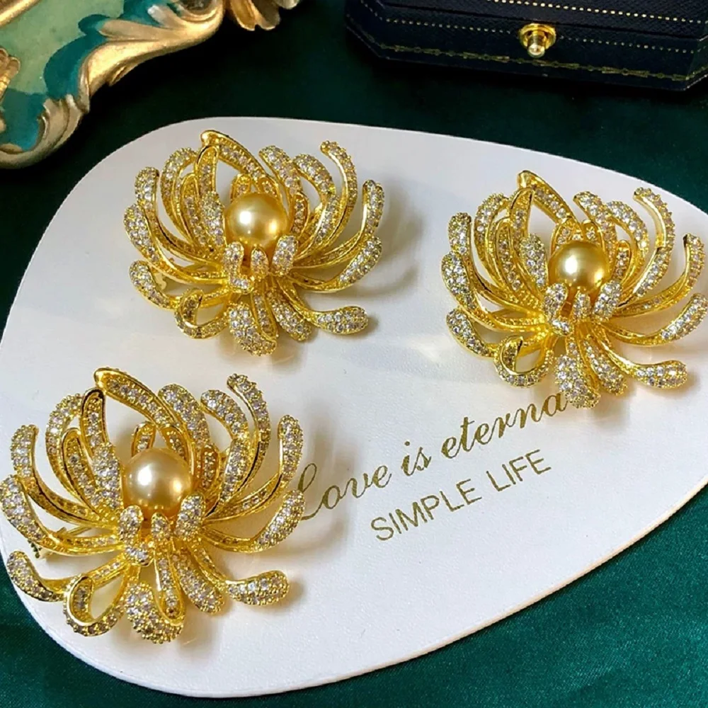 Exquisite micro inlaid zircon lotus pearl brooch, leaf brooch, breast flower AAAA10-11mm