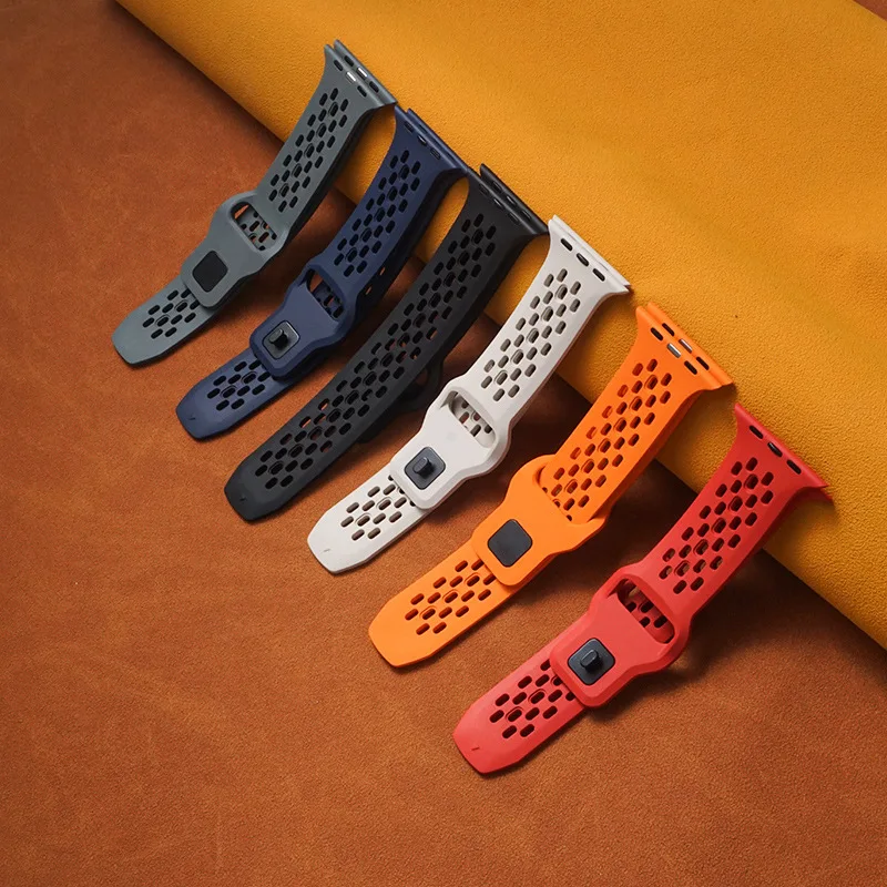 

Air-hole FKM watch Strap for Apple watch band 49mm 45mm 44mm 42mm diving Bracelet Correa iWatch Series 9 8 SE 7 6 5 4 3 Ultra