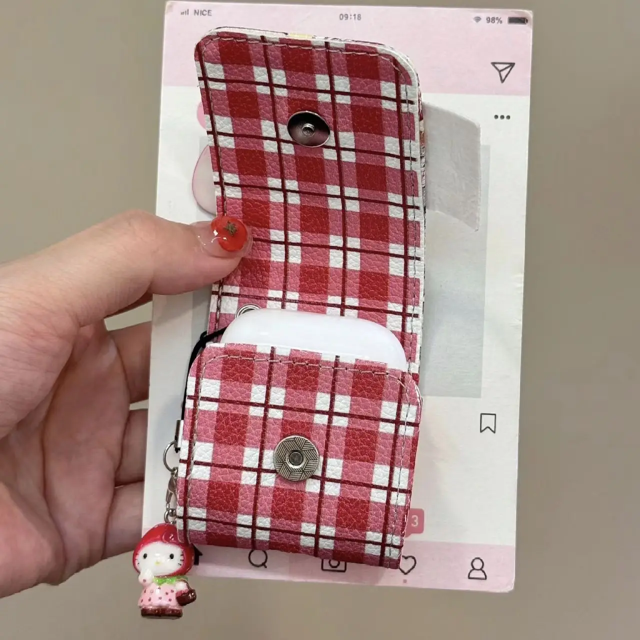 Hello Kitty AirPods 1/2 generation headphone case Anime Cartoon Sanrio Apple wireless Bluetooth AirPodspro headphone case Gift