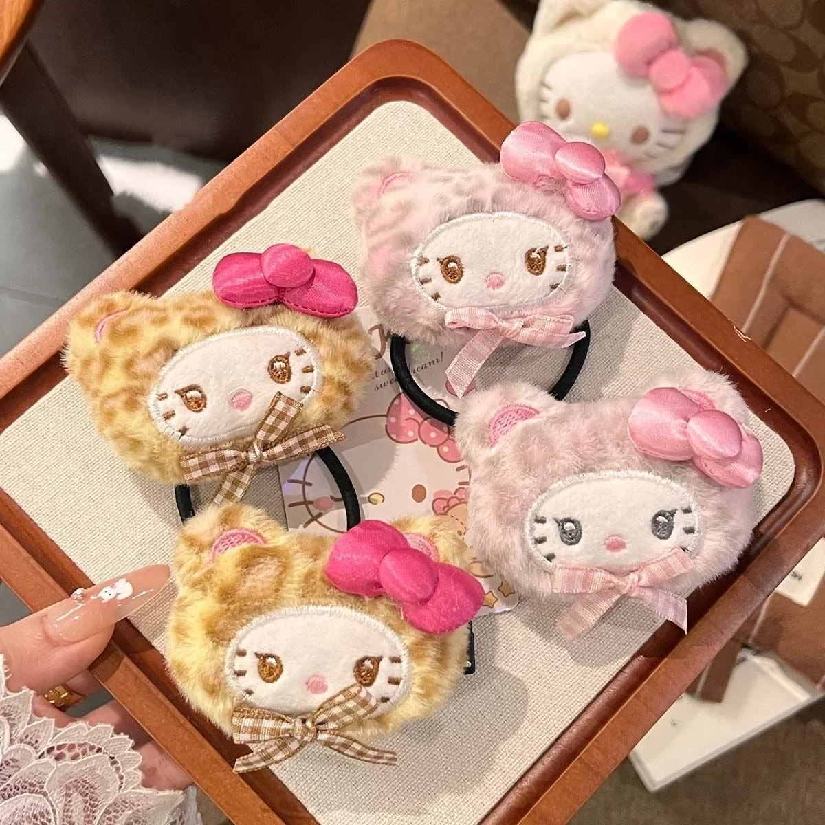 Kawaii Hello Kittys Leopard Print Plush Hair Clip Hairband Girl Bangs Edge Cartoon Everything Cat Hair Accessories Toy Figures