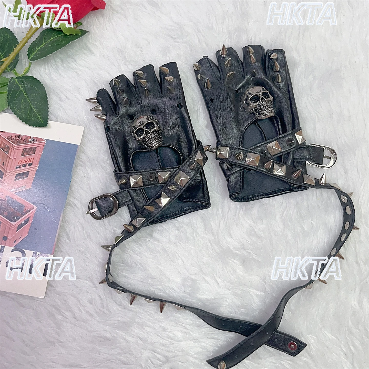 Dark Handmade Punk Y2K Millennial Hot Girl Subculture European American Half Finger Rock PU Gloves Women Halloween Black Mittens