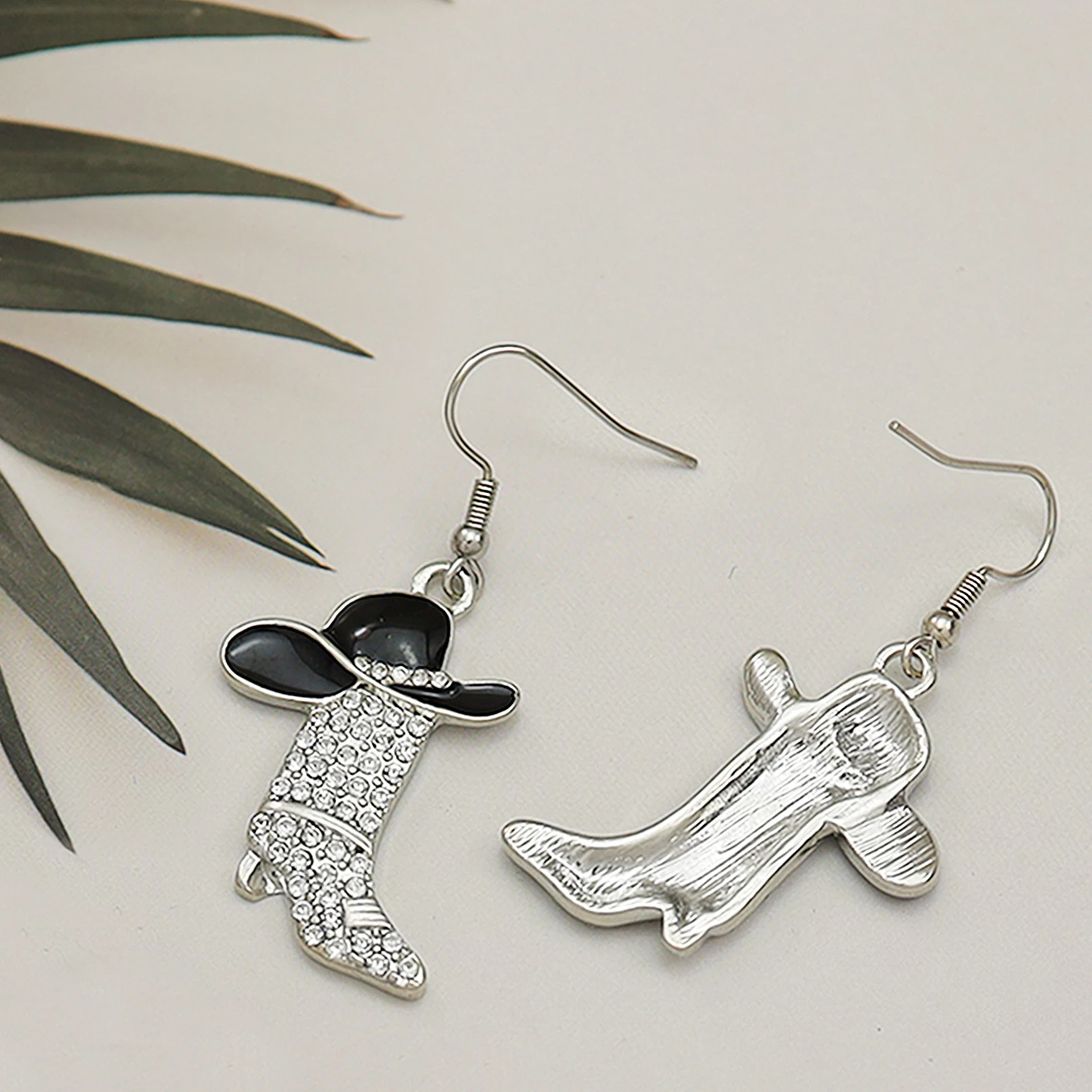 Western Cowboy Boots Rhinestone Pendant Earrings Jewelry for Women Vintage Stainless Steel Hook Earring Cowgirl Accessories
