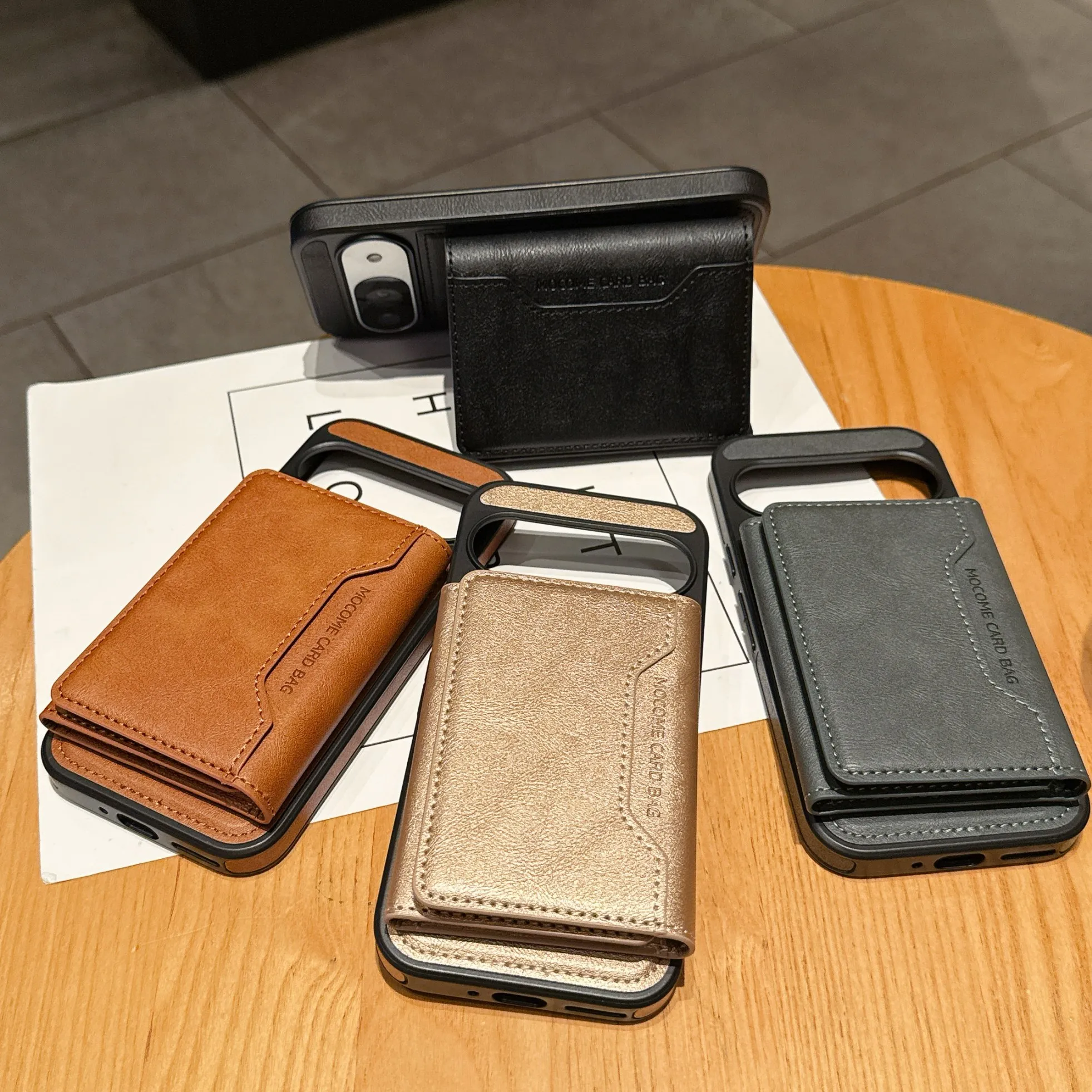 2 In 1 Magnetic Lea… - image