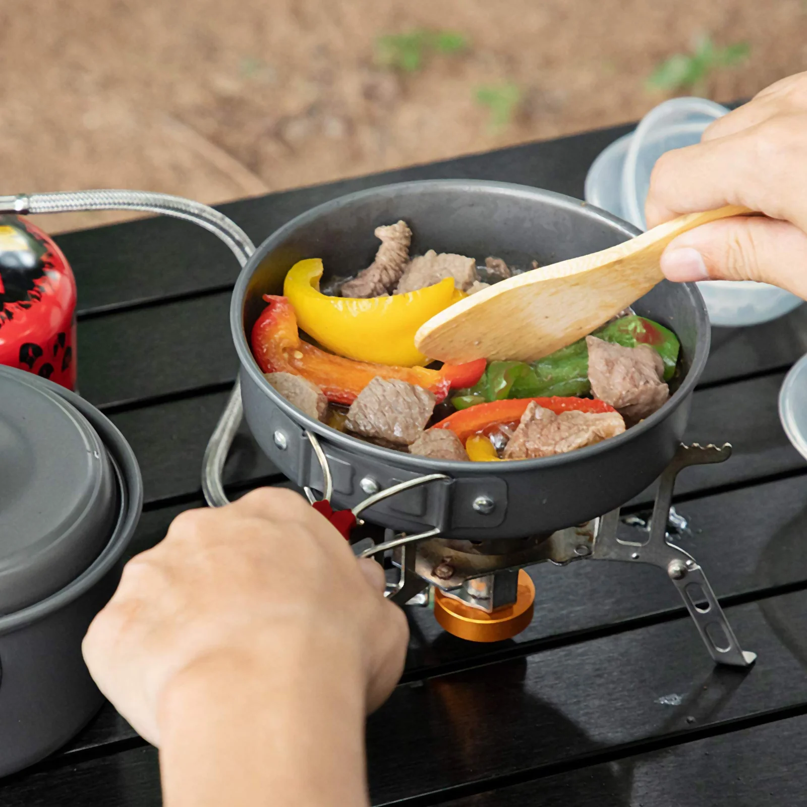 

1Set Outdoor Cookware Foldable Handle Aluminum Camping Cooker Picnic Pot Pan Set for 1-2 People Hiking Bbq Camping Cookware Set