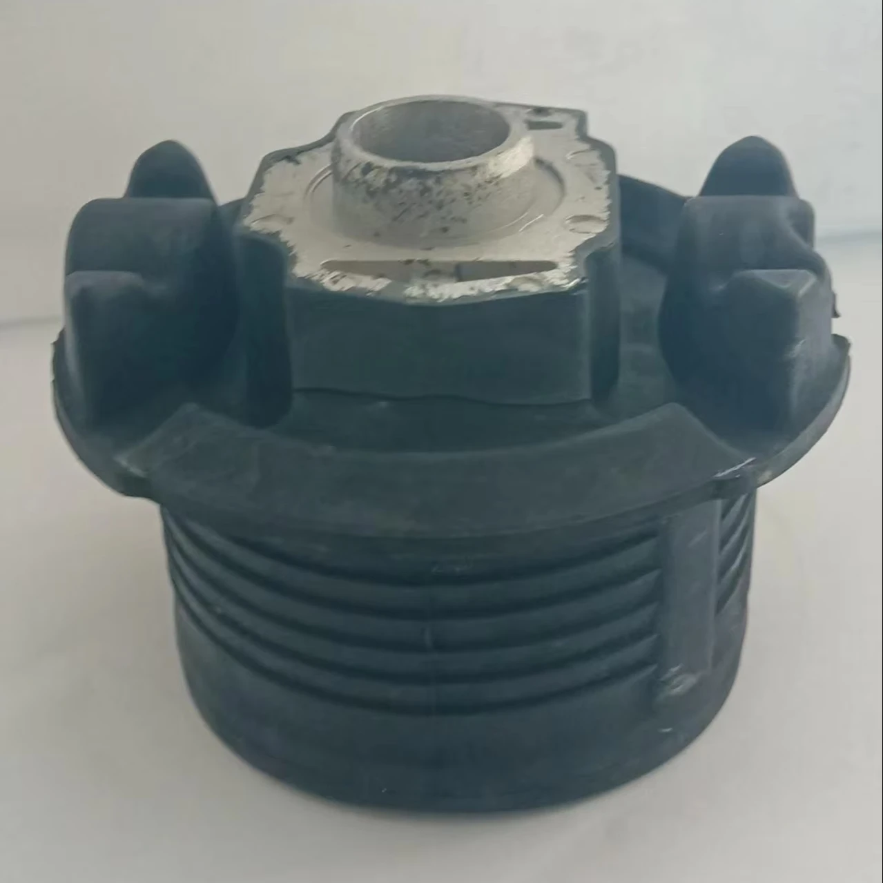 

High-quality Rubber Bearing Subframe Bracket Suitable for Mercedes-BenzRubber Bearings W140 W221 W211 W212 W222