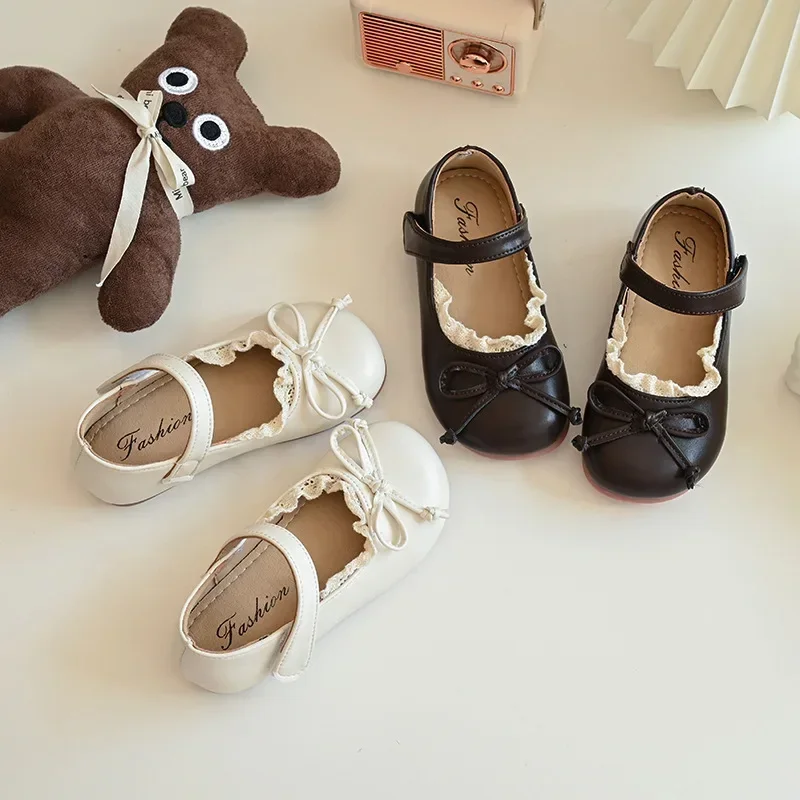 

2025 Children Leather Shoes for Girls Autumn New Sweet Bowtie Fashion French Style Soft Bottom Elegant Lace Versatile Chic Shoes