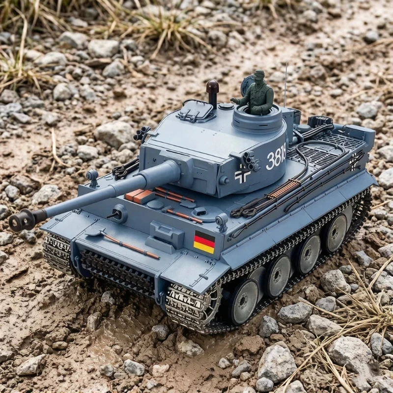 Henglong Tank 1:16 3818-1 Electric German Tiger I Heavy Remote Control Tank Metal Track Induced Drive Wheel Simulation RC Model