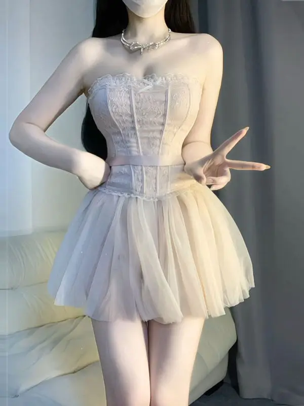 

Unique Beautiful Mesh Half Skirt Two-Piece Set Summer Fashionable Cotton T-Shirt Style Top with Strapless French Style Skirt