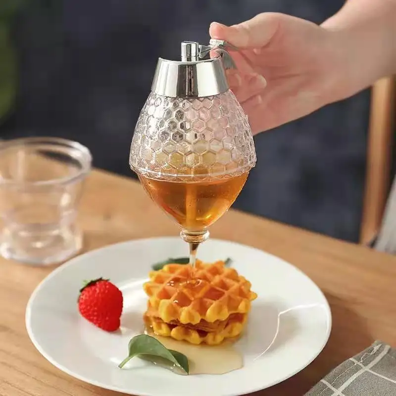 New Juice Syrup Cup Bee Drip Dispenser Kettle Kitchen Accessories Honey Jar Container Storage Pot Stand Holder Squeeze Bottle