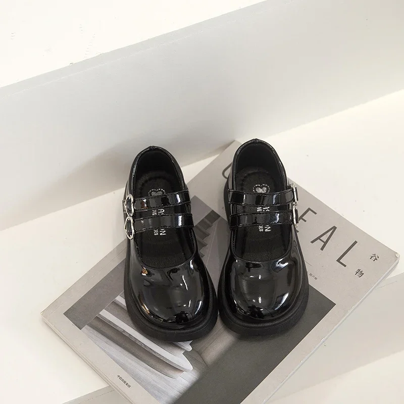 

Kids Performance Dance Shoes Round Toes Girls Princess Shoes Black Glossy 2025 New Fashion Children Flat Shoes Non-slip Soft