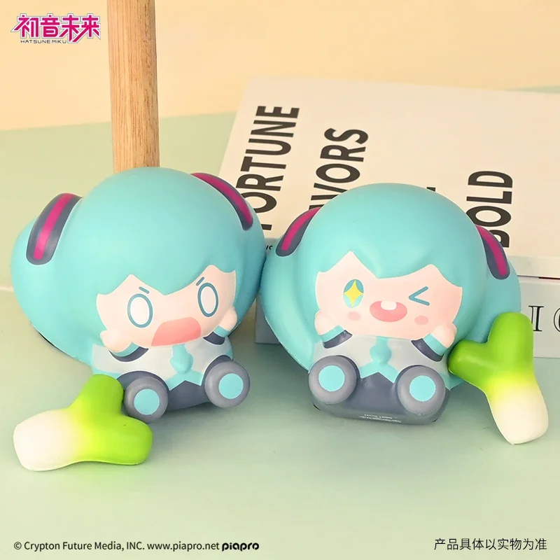 Hatsune Miku Anime Figure Genuine Authorized Pinch Happy Decompression Toy Doll Boy Birthday Gift Girl