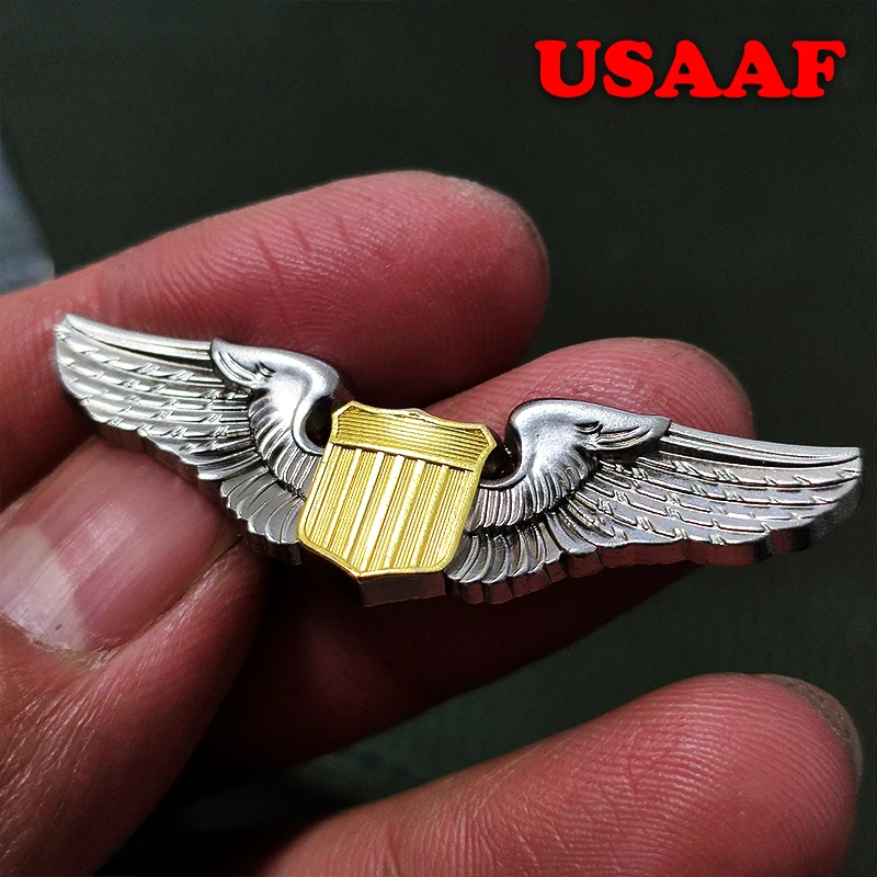 U.S. Army Air Corps Brigade Badge Alloy Two-color Winged Shield Marine Combat Medal Brooch Pin for Clothing Bag Ornament