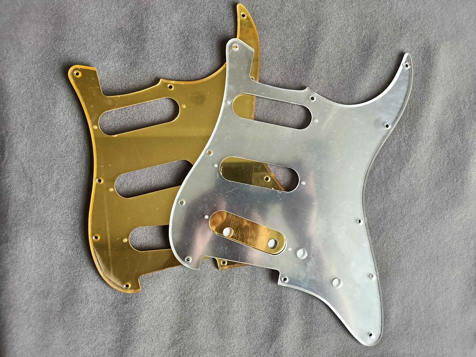 SSS Guitar Pickguard 11 Hole Scratch Plate for ST Electric Guitars Replacement Parts