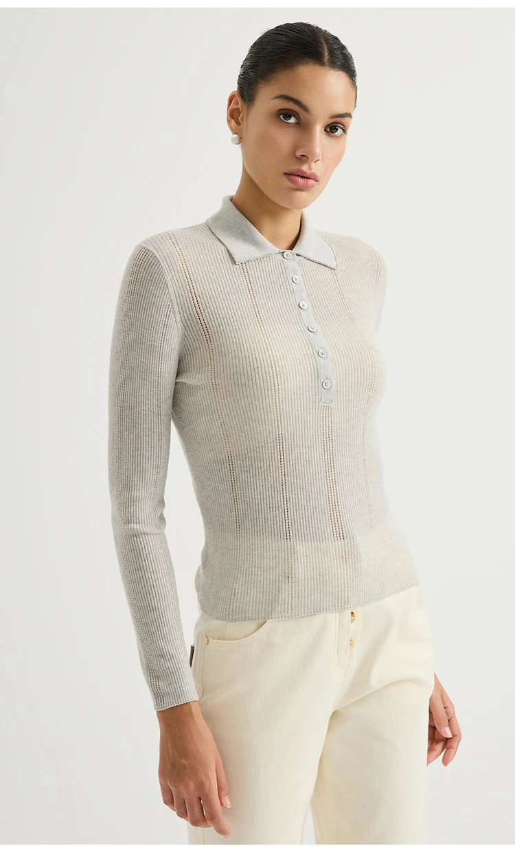 BY3621691 Damen-Polokragen-Pointelle-Strickjacke aus Wollmischung mit langen Ärmeln, halber Knopfleiste, Muschelknopfverschluss, Kette, dezenter Luxus für den Herbst – Detail 5