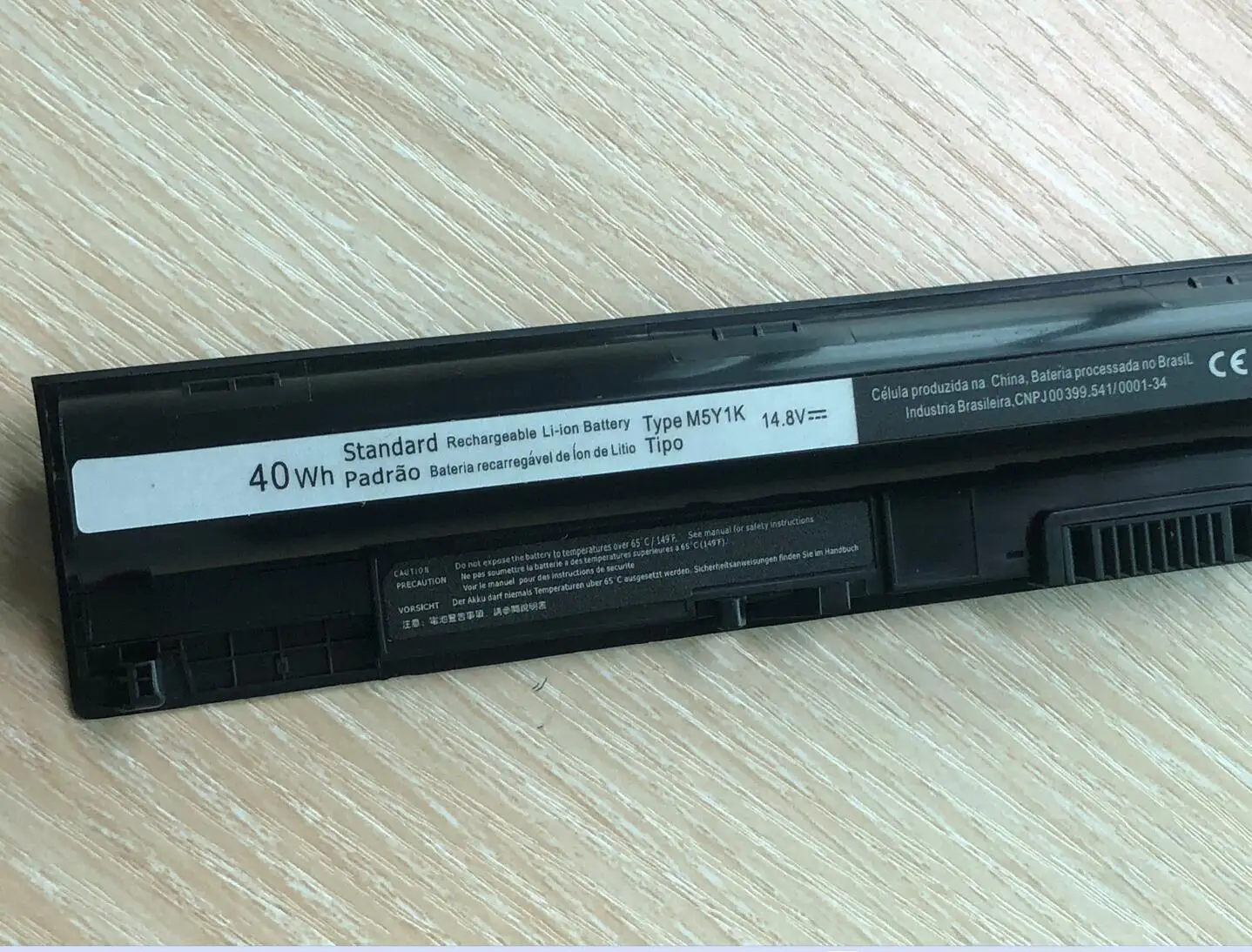 M5Y1K 14.8V 40WH Laptop Battery For DELL 5455 5458 5555 5558 5559 5755 5758 5759 3451 3452 3458 3459 3551 3552 3558 3559 3560