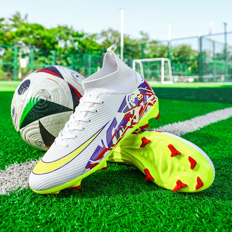 New Men Soccer Shoes Grass Professional Training Football Shoes Society Cleats Football Field Boots Fast Indoor Sneaker Non Slip