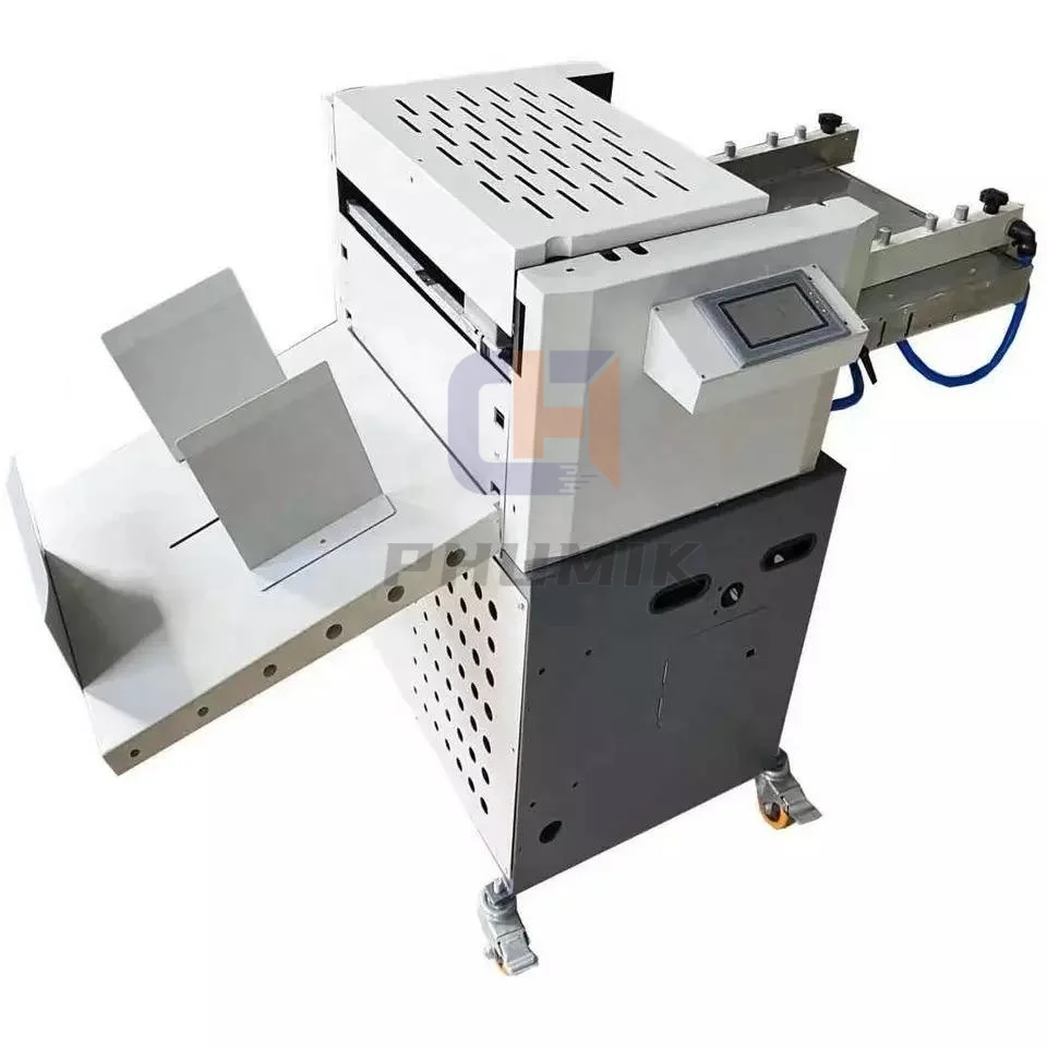 Macchina automatica per piegare e tagliare la carta autoadesiva multifunzionale Macchina automatica per semicolon con numeri